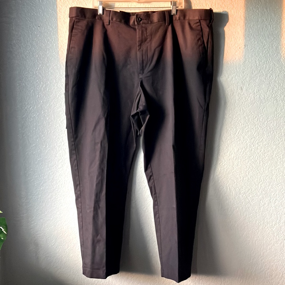 David Taylor Brown Flat Front Comfort Waist Wrinkle Free Classic Fit Pants 44/30